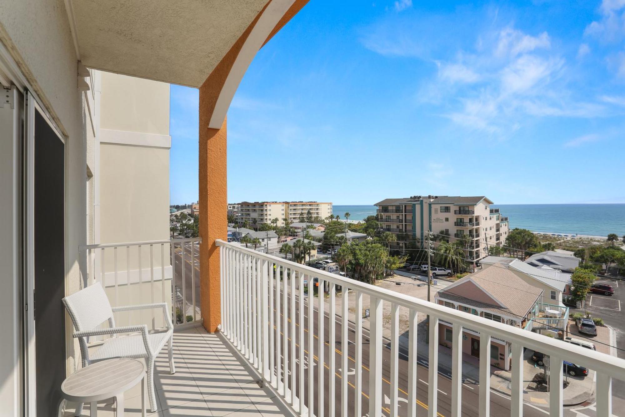 Madeira Bay Resort I By Travel Resort Services St. Pete Beach Bagian luar foto